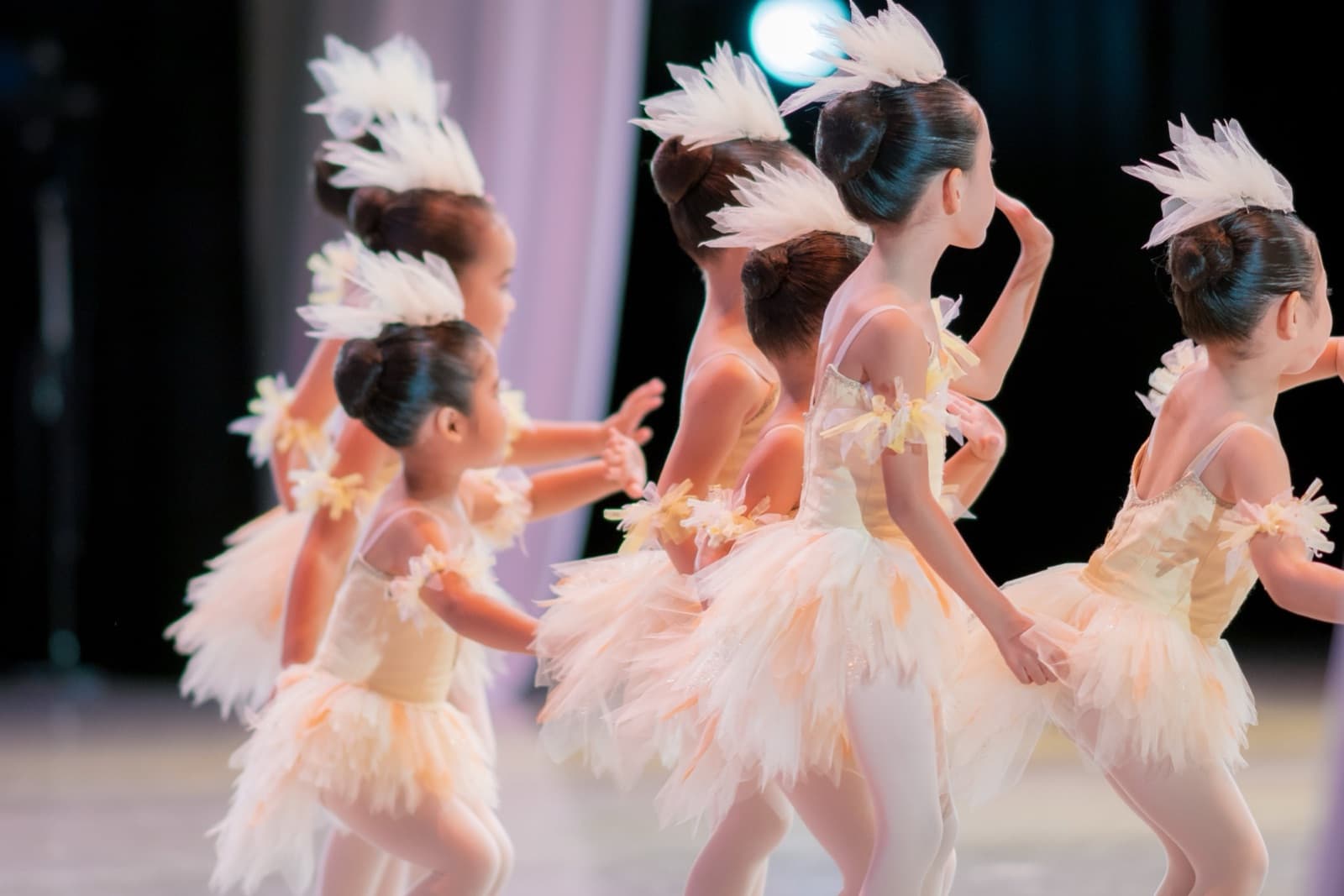 Ayami Ballet のレッスン風景 01